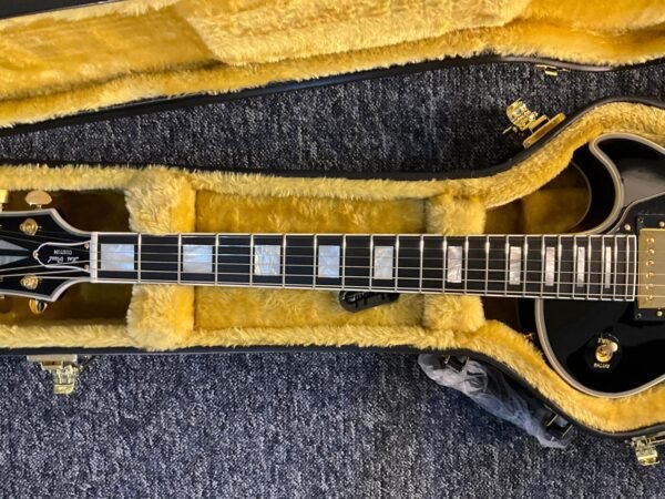Epiphone Les Paul Custom Ebony inspired by Gibson Custom Shop
